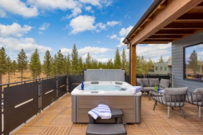 1123 Aerie Buyout 2 Units 5BDR w Hot Tub Mins to Old Bend